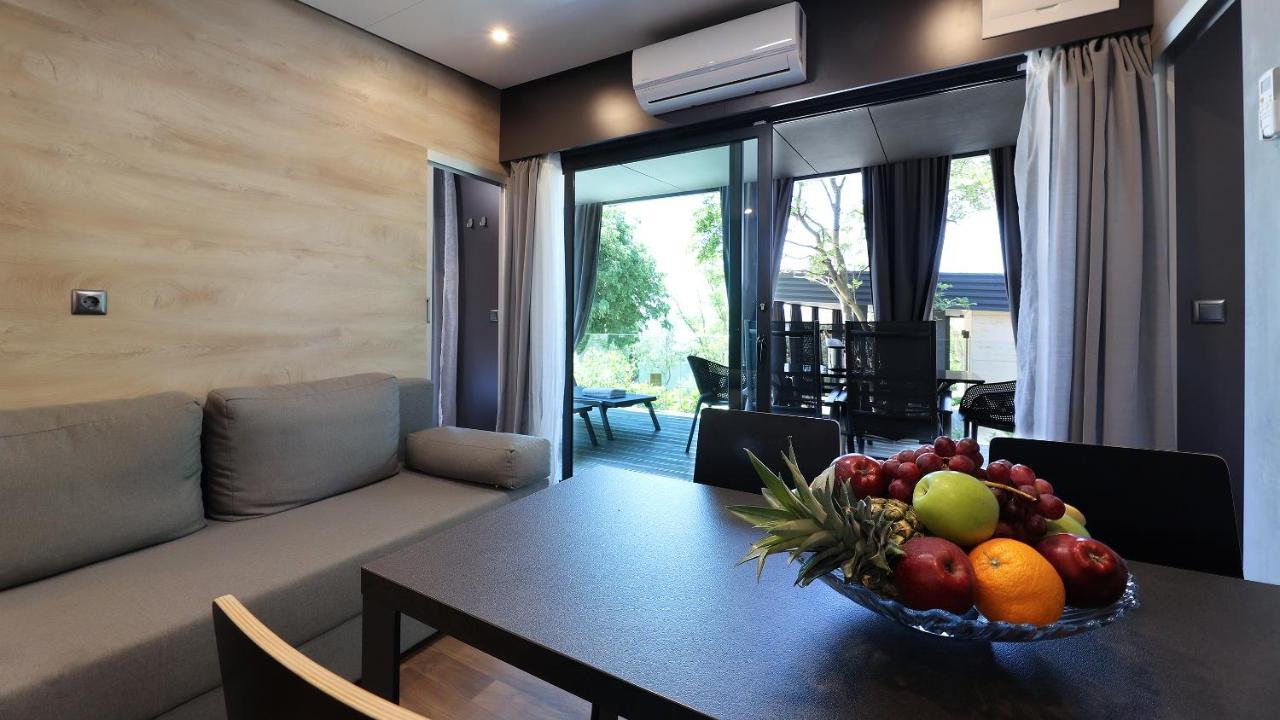 Adrialux Camping Mobile Homes Селце Екстериор снимка