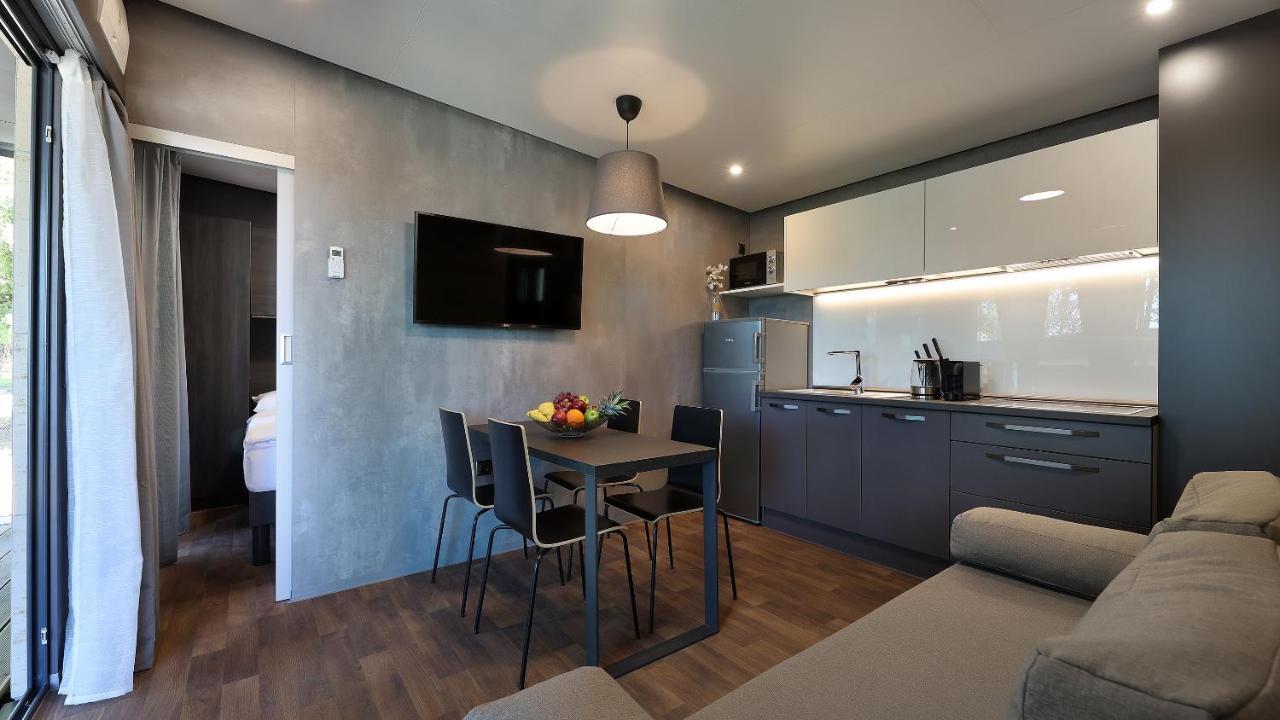 Adrialux Camping Mobile Homes Селце Екстериор снимка