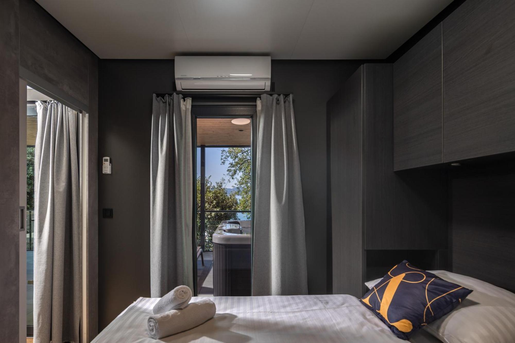 Adrialux Camping Mobile Homes Селце Екстериор снимка